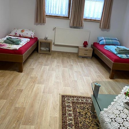 Ferienwohnung Eibenweg Gebsattel Εξωτερικό φωτογραφία